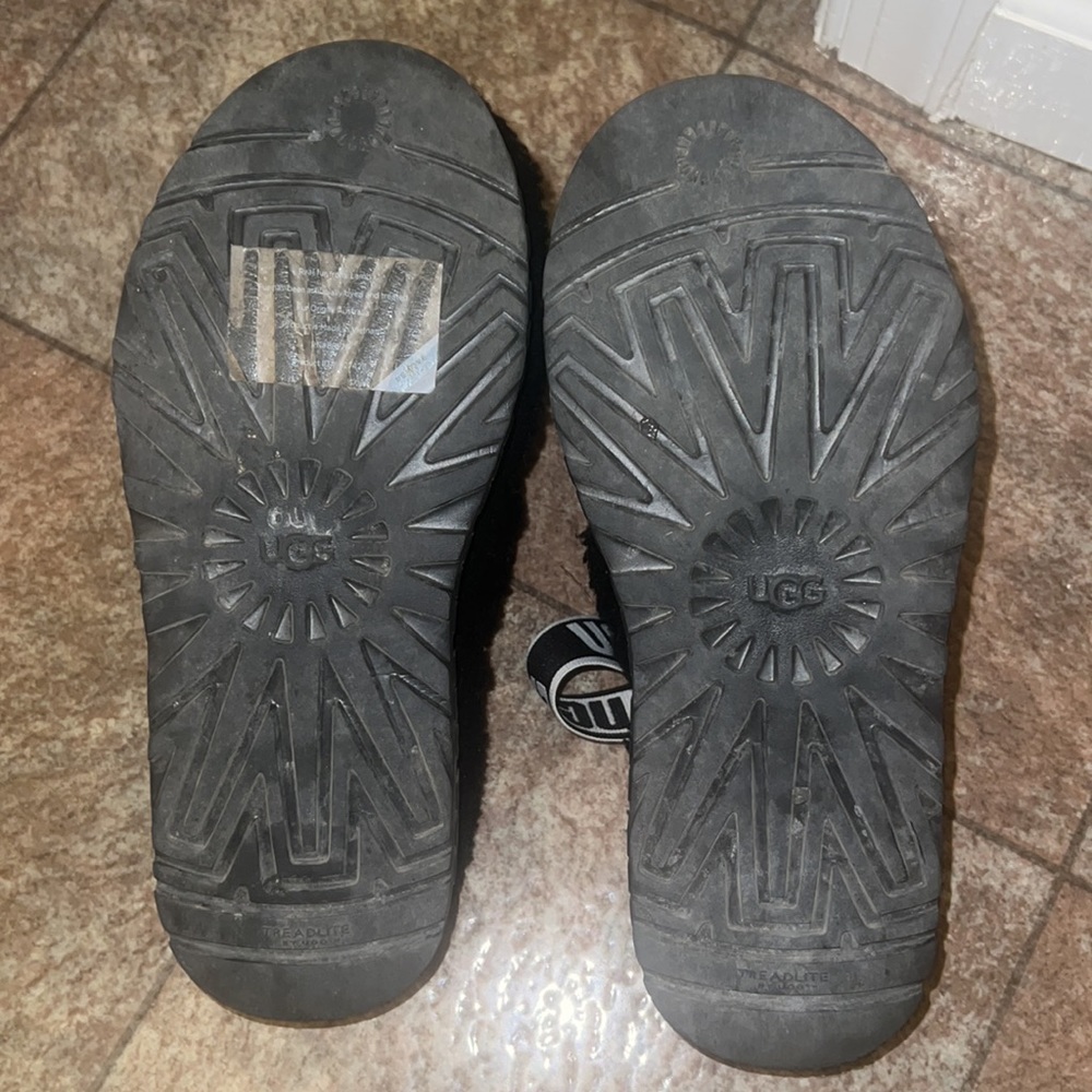 Ugg Oh Fluffita - image 6